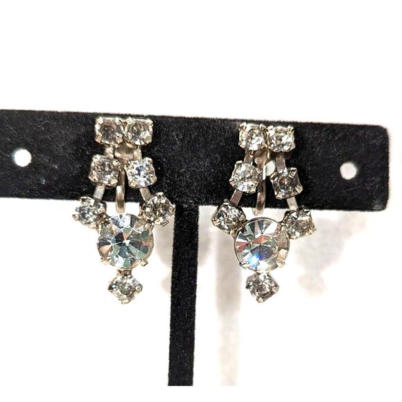 Vintage Rhinestone Drop Screw Back Earrings - Picture 8 of 8